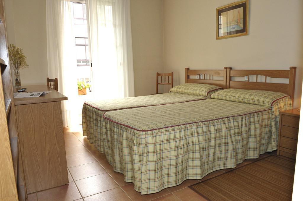 Pr Nimo Hotel Santiago de Compostela Phòng bức ảnh